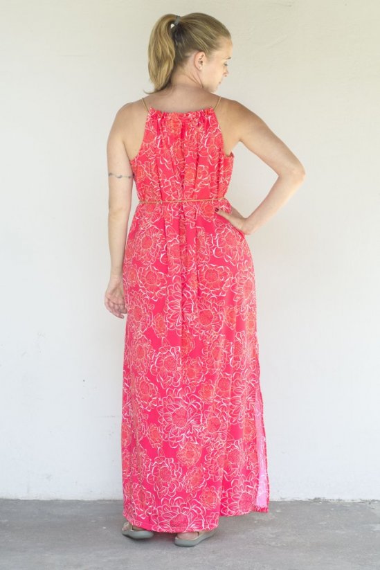 Maxi šaty s páskem - Dvorkah.art růžové