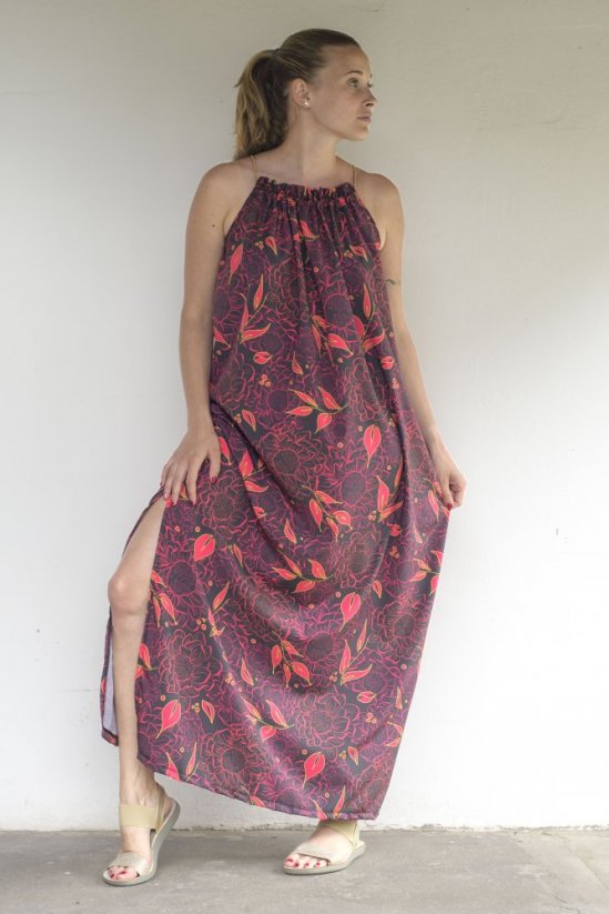 Maxi šaty s páskem - Dvorkah.art tmavé - Velikost: univerzální